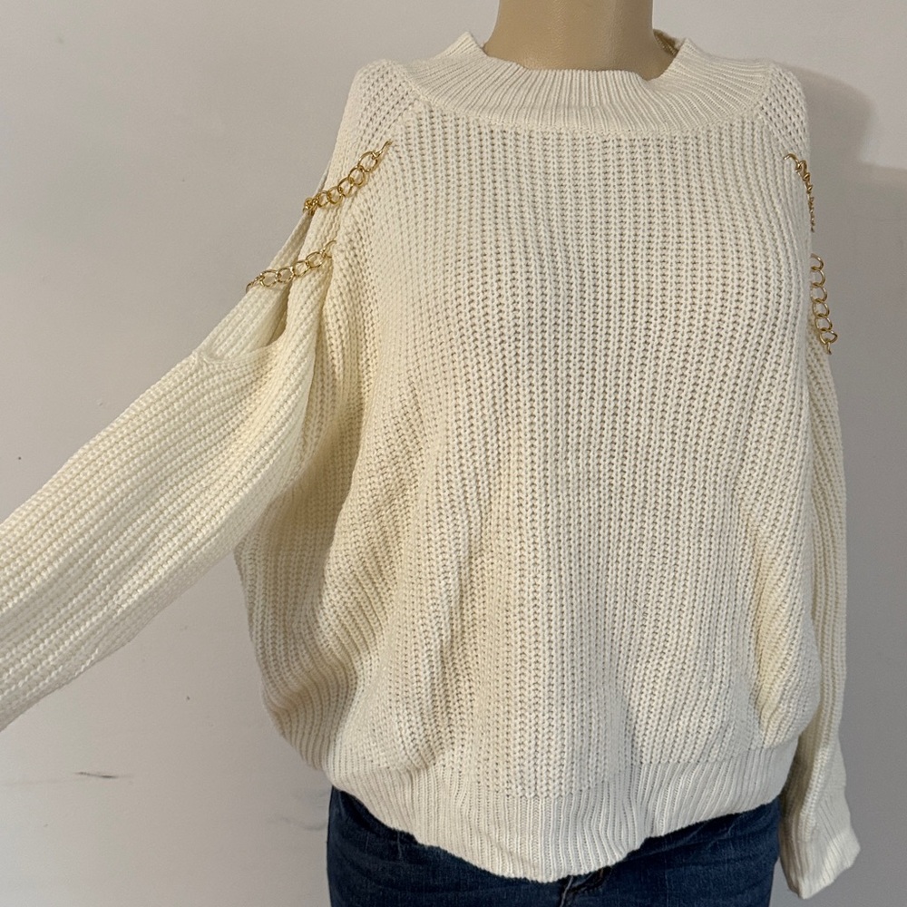 Open shoulder pullover - Picture 4 of 7